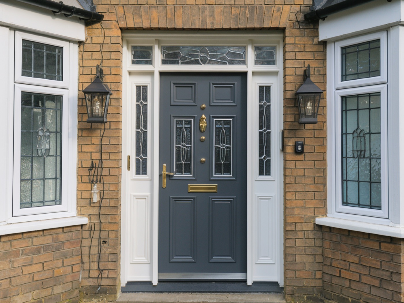 Aluminium bi-folds